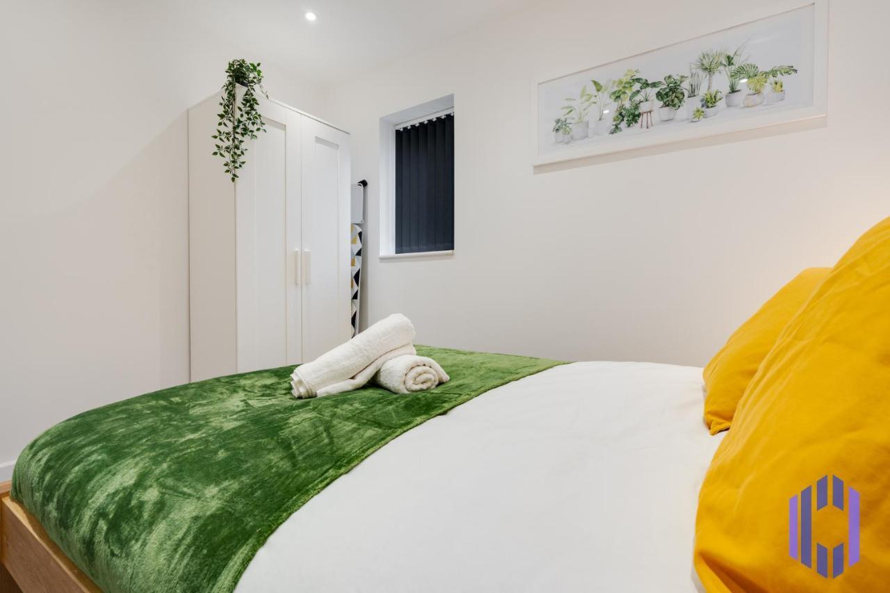 Casa de férias Stylish 4bd - Coop Live - Etihad - Parking - Ev